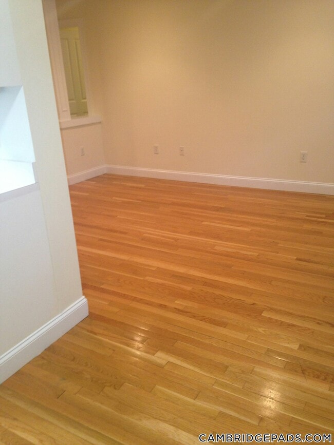 Photo - 26 Chauncy St Unit A