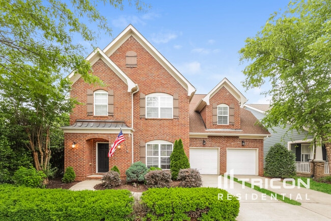 Photo - 3009 Kingston Cir N House