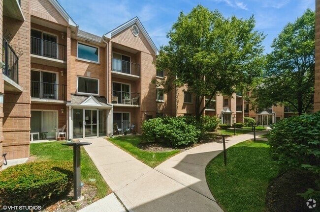 Building Photo - 8710 W Evelyn Ln Rental