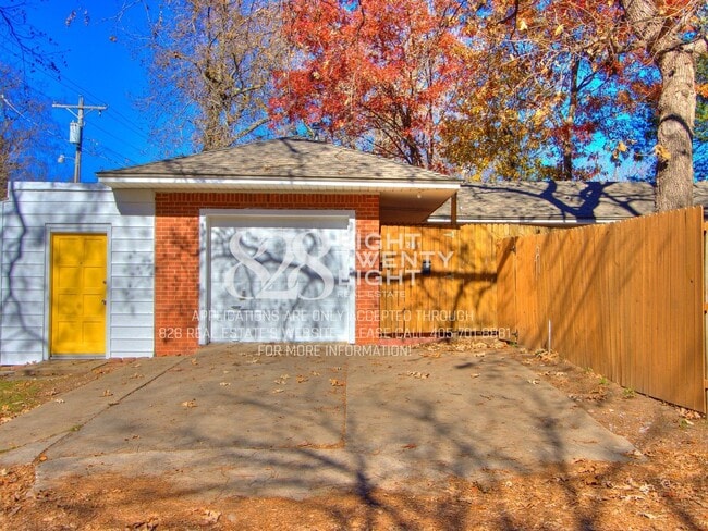 Photo - **COMING SOON FOR JUNE 2026 MOVE IN!** 3 BED/2 BATH DUPLEX - CLOSE TO CAMPUS!