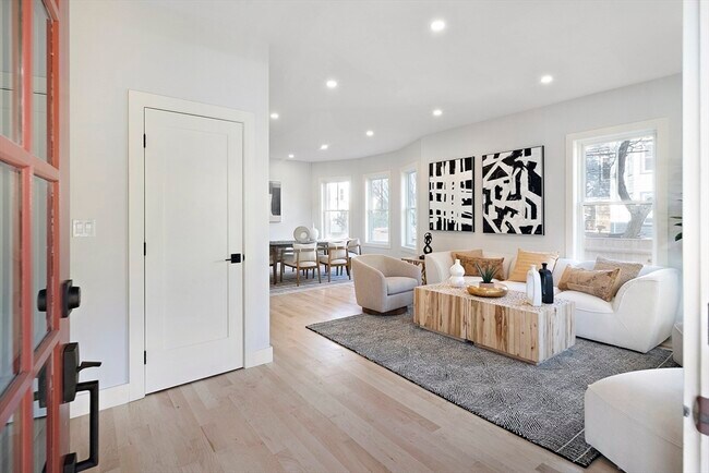 Photo - 315 Pearl St