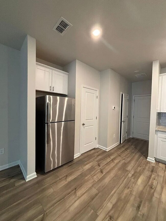 Photo - 1247 Sunny Lake Dr