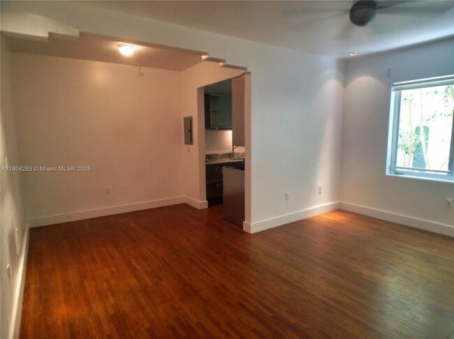 Photo - 1751 James Ave Unit 104