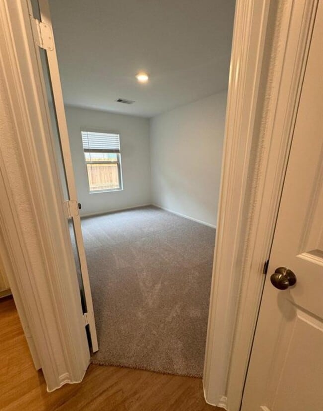 Photo - 22483 Douglas Ct