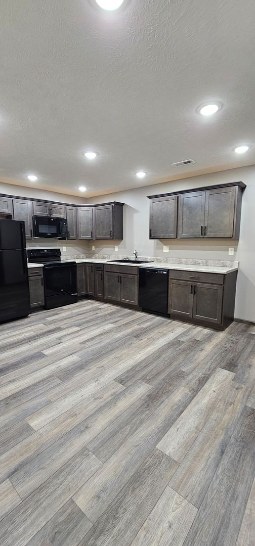 Photo - 816 Phoenix Ct Unidad Apartment C