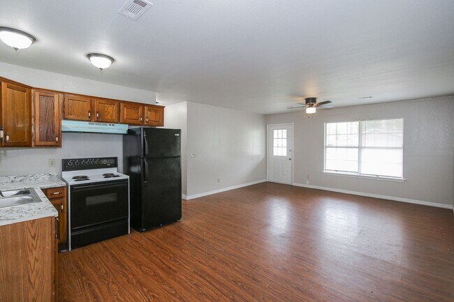 Photo - 3 Bed 2 Bath in Springdale