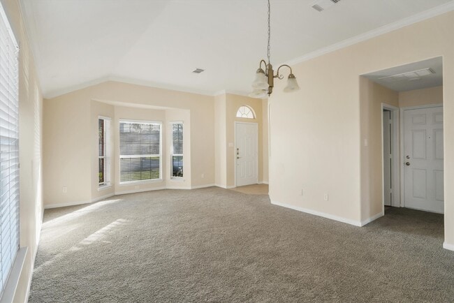 Photo - 835 Dracena Ct