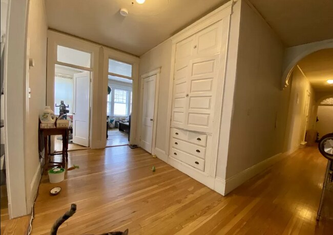 Building Photo - 73 Longwood Ave Rental