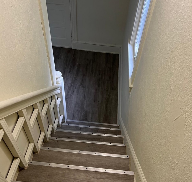 Photo - 1137 Bluff St