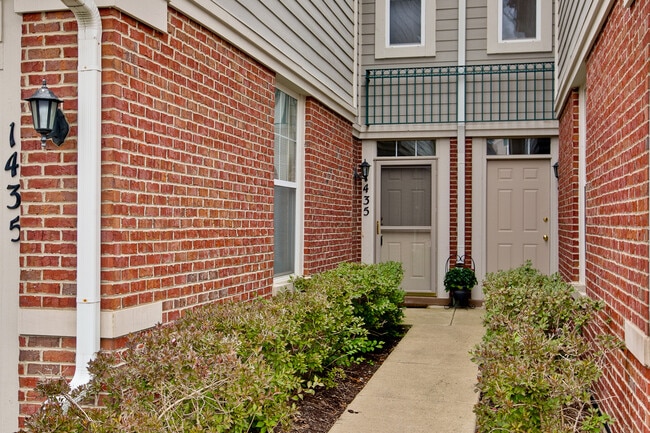 Photo - 1435 N Pinehurst Dr