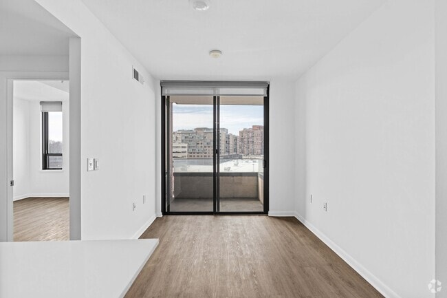 1BR, 1BA - 603SF - Living Room