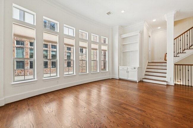 Photo - 5636 Kiam St