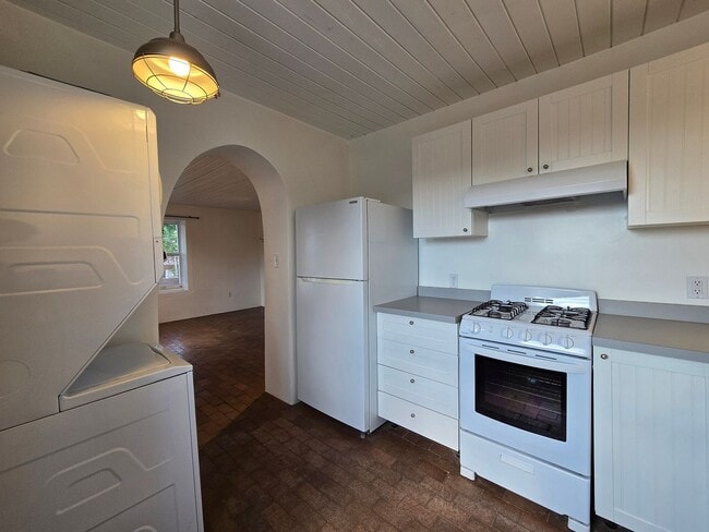 Photo - 808 Agua Fria St