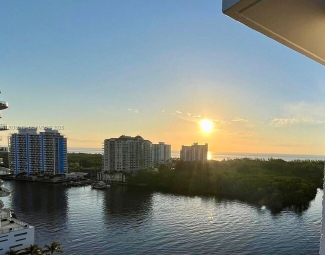 Photo - 888 Intracoastal Dr Unit 15E