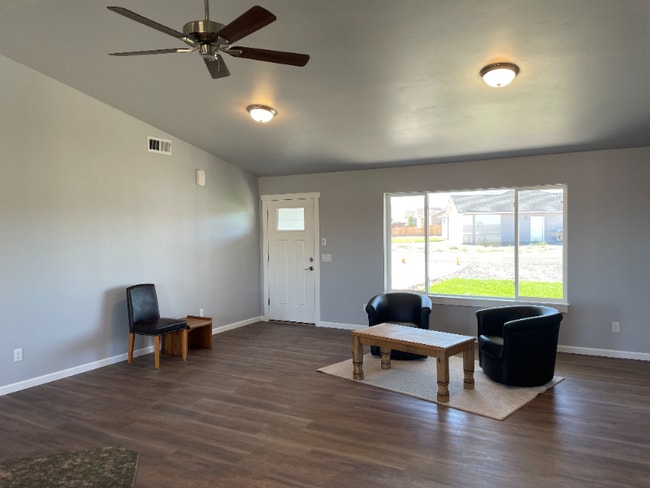 Photo - 532 Scenic Loop