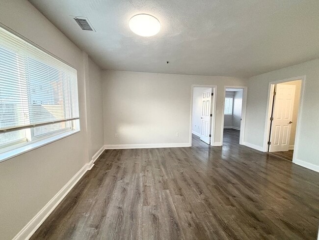 Photo - 11 Langdon St Unit 204