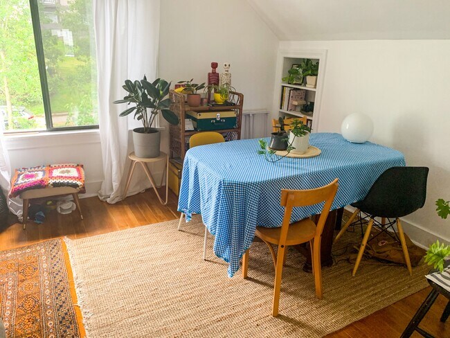 Photo - 12 Etruria St