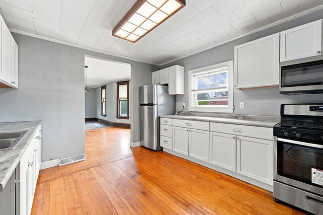 Photo - 314 Otter Ave