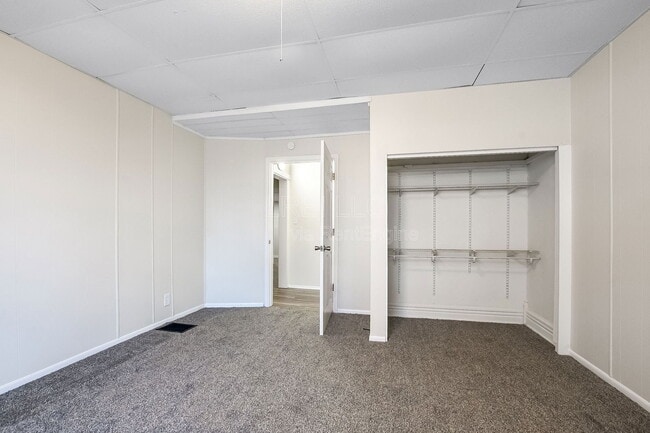 Photo - 2104 W Burnett Ave