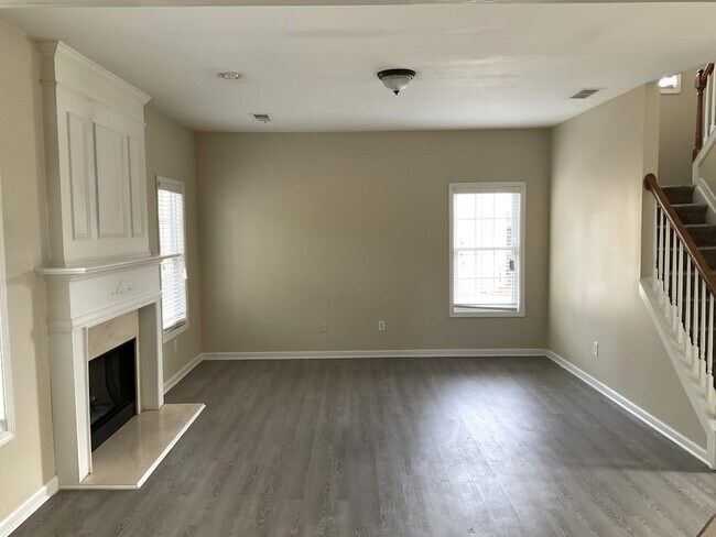 Photo - 1700 Northolt Ct