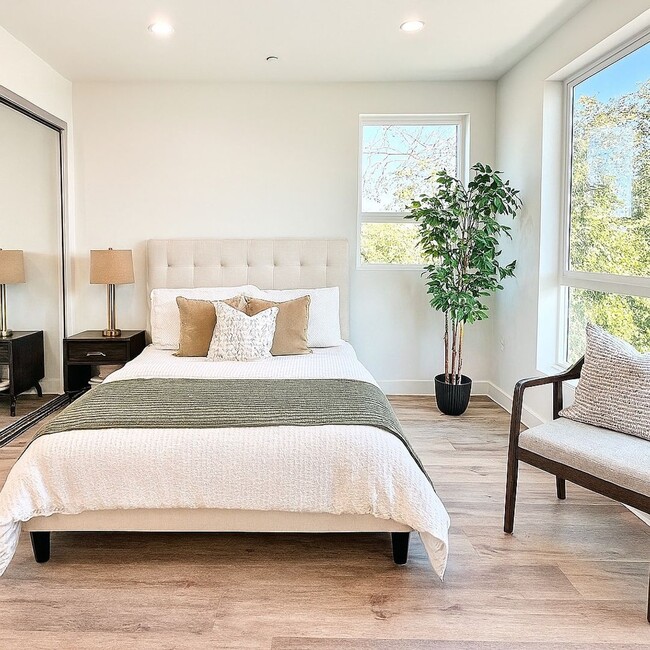 Photo - Luxury NoHo Brand New Units! Unit #401