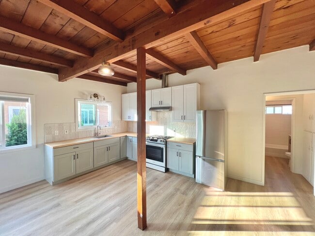 Photo - 3417 W 190th St Unidad C