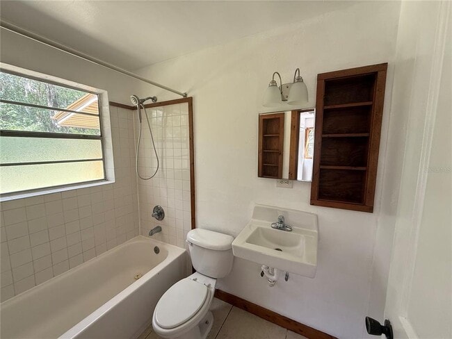 Photo - 1403 SE 1st St