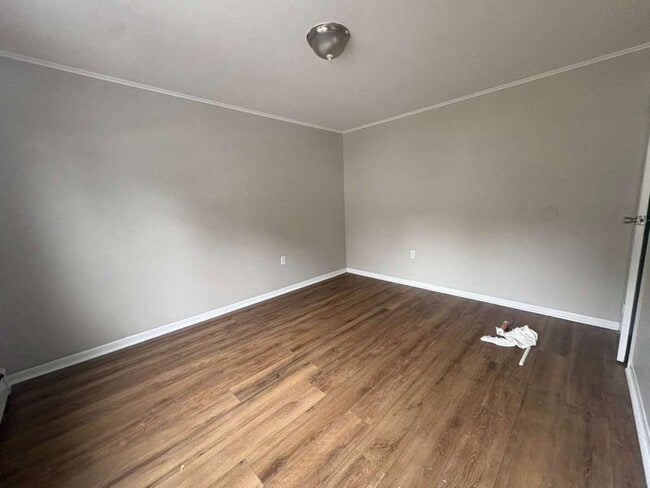 Photo - 106 Cherry Ann St