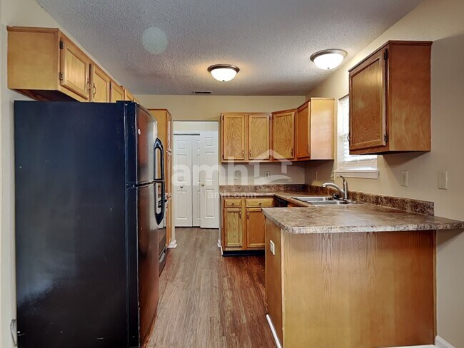 Photo - 9017 Stonewall Dr