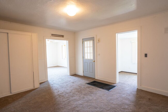 Photo - pp1227 Apartment Unit 1225