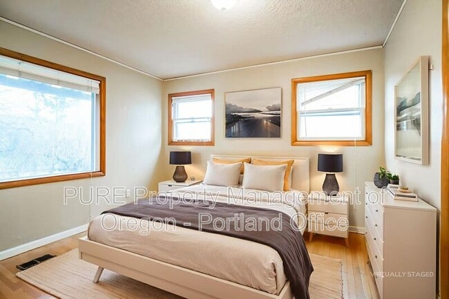 Photo - 1737 N Rosa Parks Way