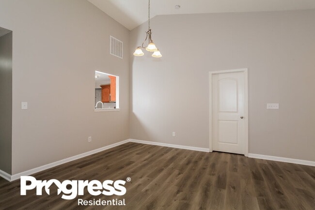 Photo - 10602 Scotwood St