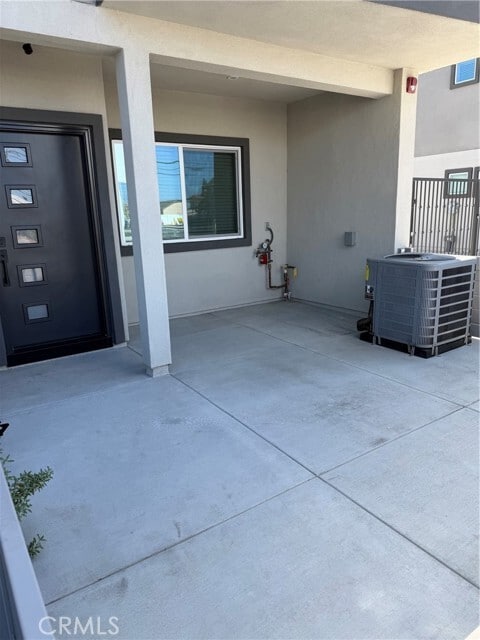 Photo - 18080 Prairie Ave