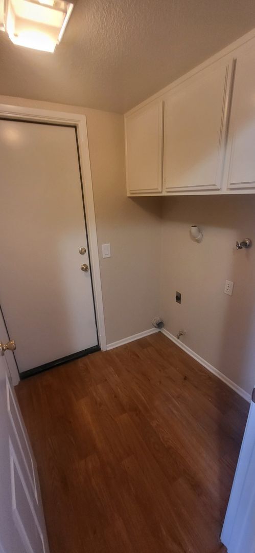 Photo - 4 Bedroom, 3 Bath Cul-de-Sac in Hemet
