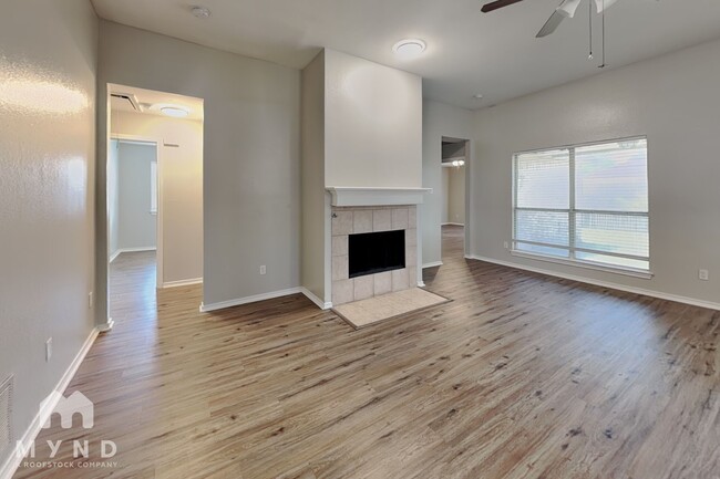 2526 Sunset Dr