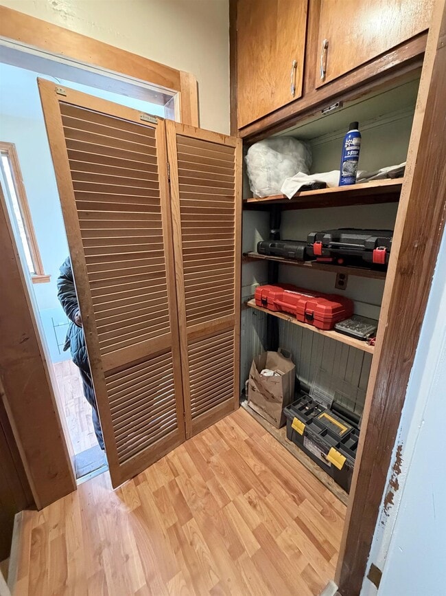 Photo - 27 Conwell Ave Unit 2