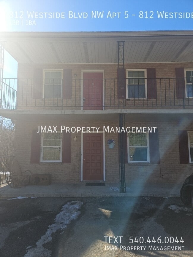 Building Photo - 812 Westside Blvd NW Unit 812 Westside Blvd NW Apt 5