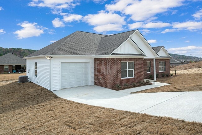 540 Woodland Cir