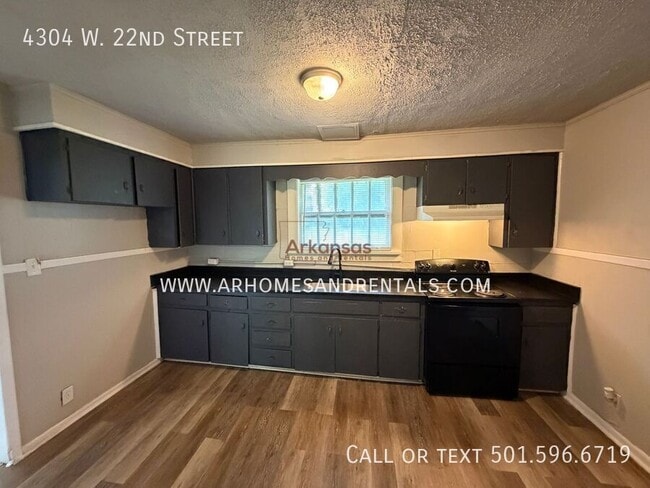 Photo - 4304 W 22nd St