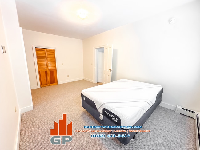 Photo - 24 Steeple Pl Unit 5