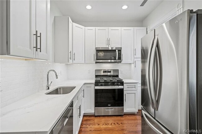 Photo - 102 N Harvie St Unit Apt #2