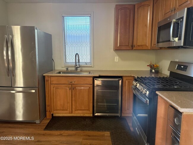 Photo - 340 Myrtle Ave