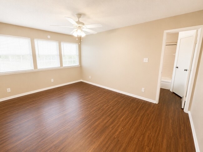 Photo - 22413 Tree House Ln