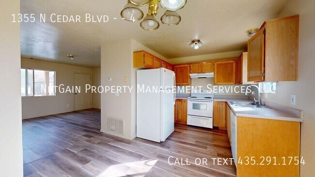Photo - 1355 N Cedar Blvd Unit 4