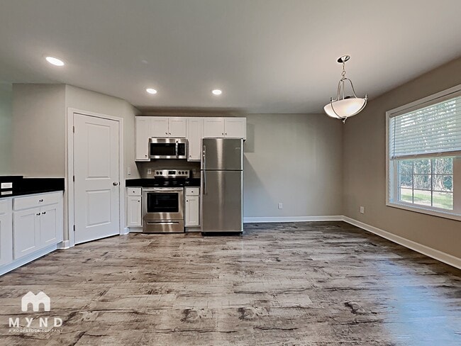 Photo - 1411 Oakshade Ave