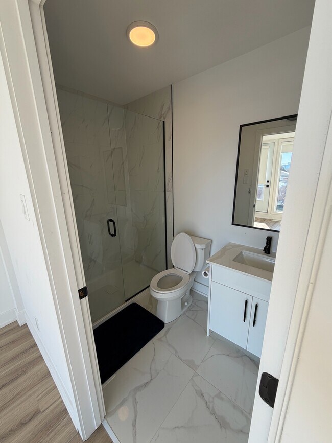 Photo - 273 Duncairn Ave