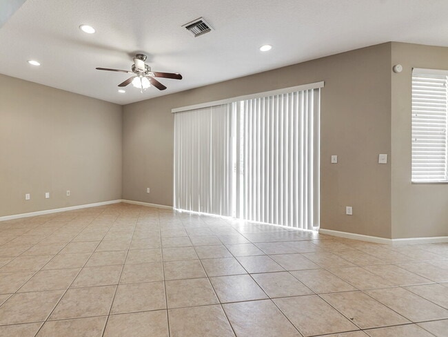 Photo - 1603 Briar Oak Dr