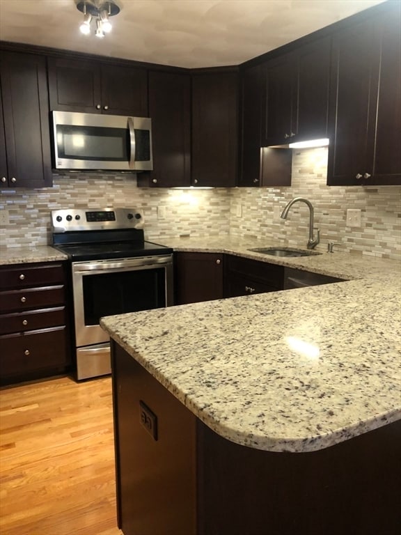 Photo - 1105 Lexington St Unidad 9