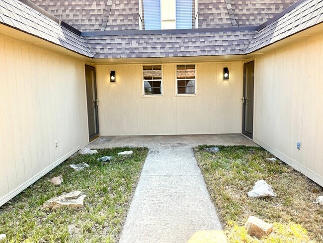 12017 Ashford Dr Unit 12017