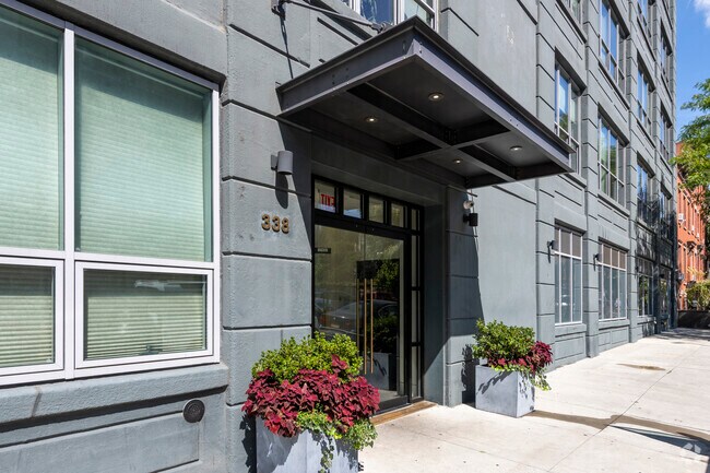 Photo - Williamsberry